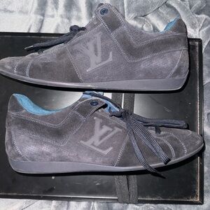 Louis Vuitton Sneakers Men’s Size 9